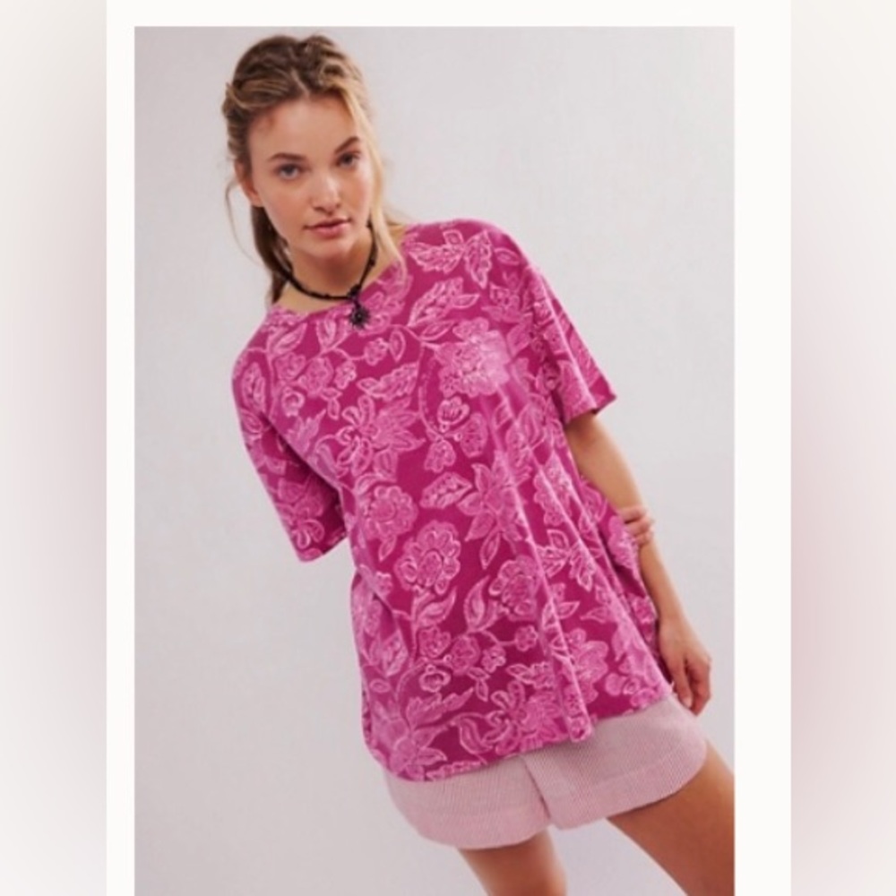 We The Free Nina Printed Tee, color Magenta Combo, Size Medium